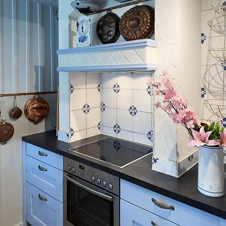 Friesenhaus Amrum Friesenhaushaelfte *hommelkasche*