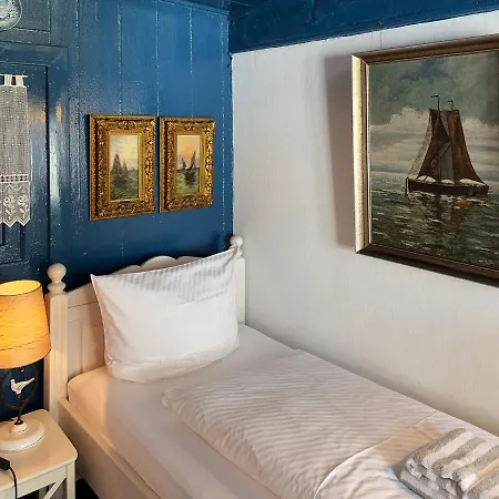 Prázdninový dům Friesenhaus Amrum Friesenhaushaelfte *hommelkasche* *