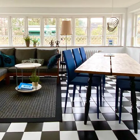 Friesenhaus Amrum Friesenhaushaelfte *hommelkasche* Suddorf