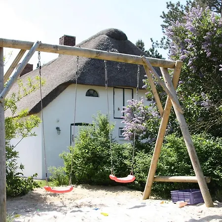 Prázdninový dům Friesenhaus Amrum Friesenhaushaelfte *hommelkasche* *
