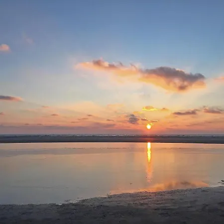 Friesenhaus Amrum Friesenhaushaelfte *hommelkasche*