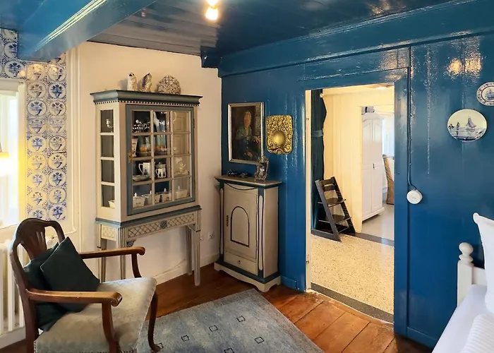Friesenhaus Amrum Friesenhaushaelfte *hommelkasche*