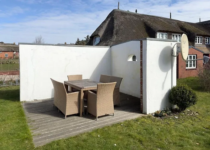 Nyaraló Friesenhaus Amrum Friesenhaushaelfte *hommelkasche* *